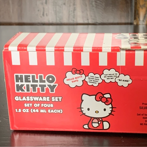 Hello Kitty Halloween Shot Glass Set Four 1.5oz Glasses Witch Black Cat Magician - Picture 11 of 12